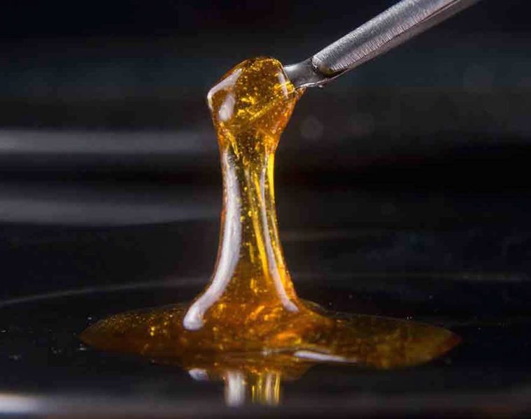 dabbing cannabis concentrate